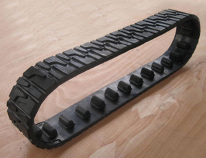 KX080 Rubber Track